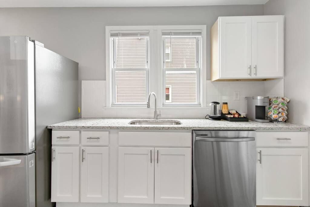 Stylish, Relaxing & Comfy 3 Bdr Home Бристоль Экстерьер фото